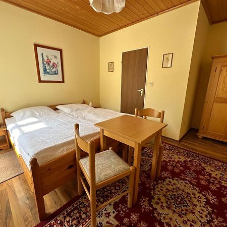 Gaestehaus Gut Frauendorf Windorf  Экстерьер фото