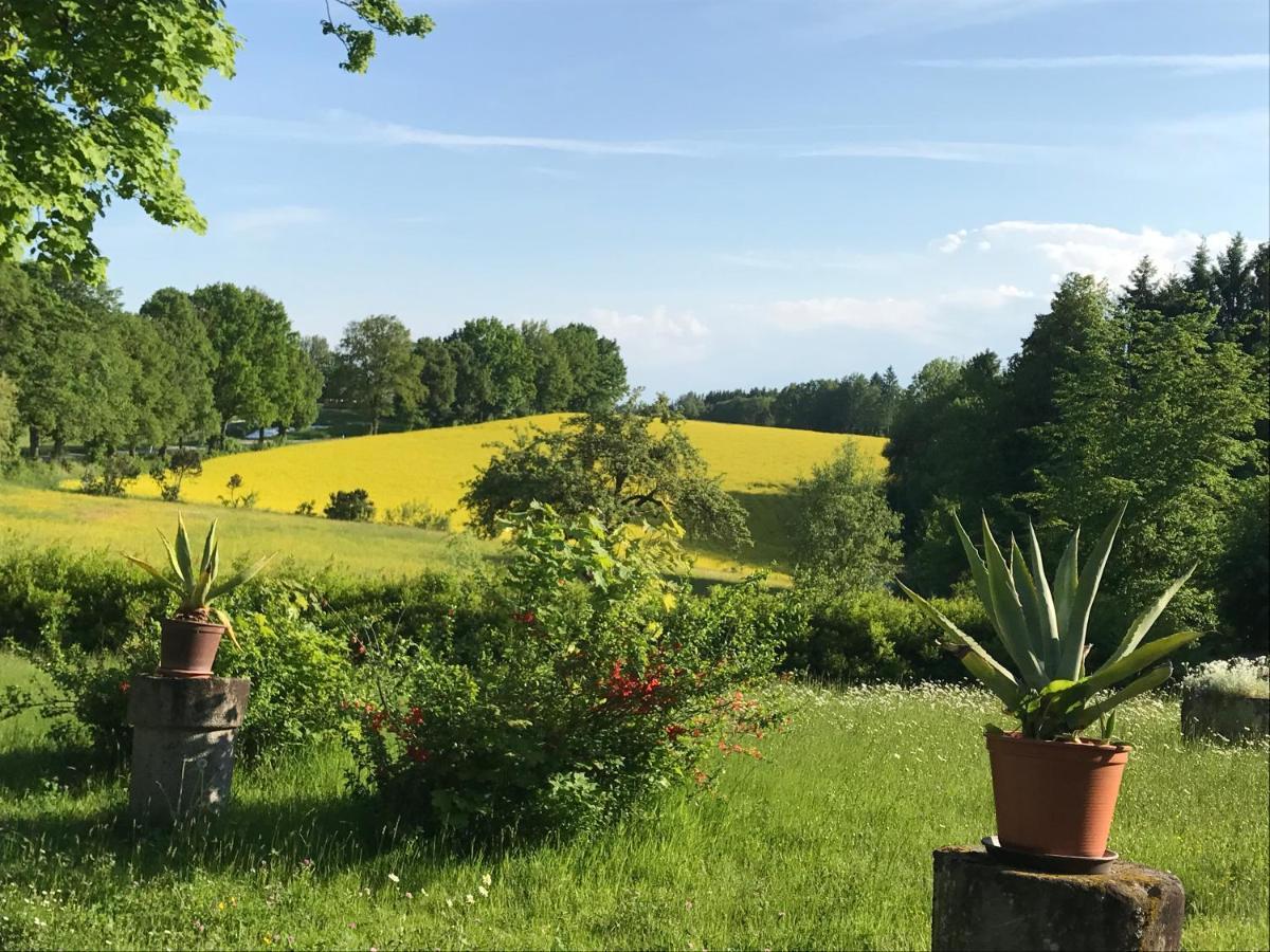 Gaestehaus Gut Frauendorf Windorf  Экстерьер фото