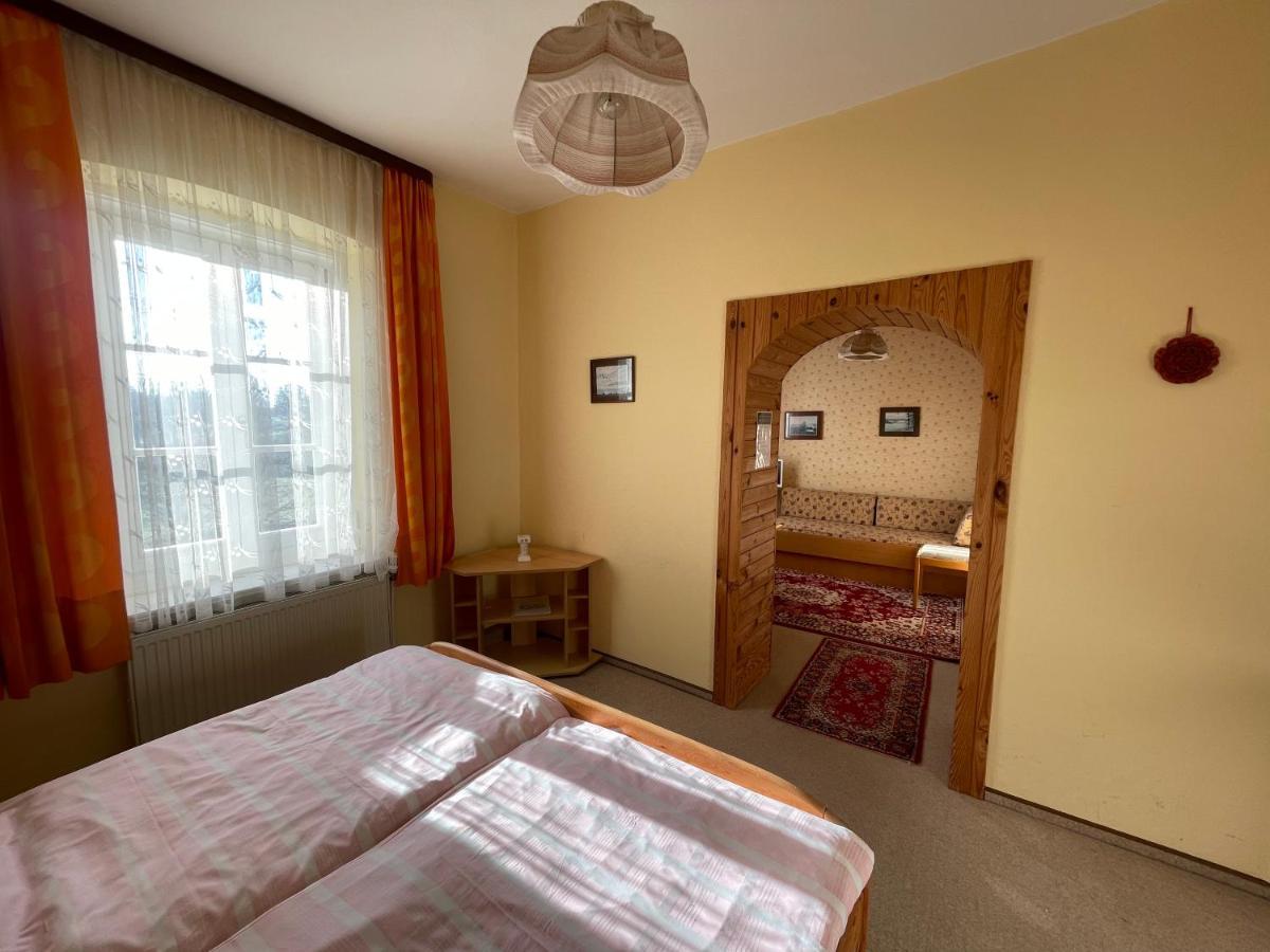 Gaestehaus Gut Frauendorf Windorf  Экстерьер фото
