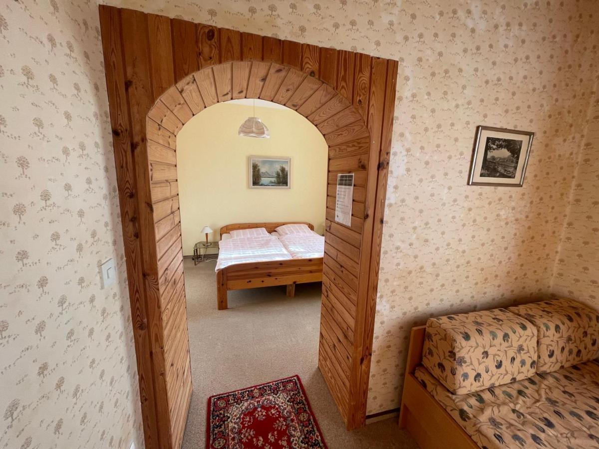 Gaestehaus Gut Frauendorf Windorf  Экстерьер фото