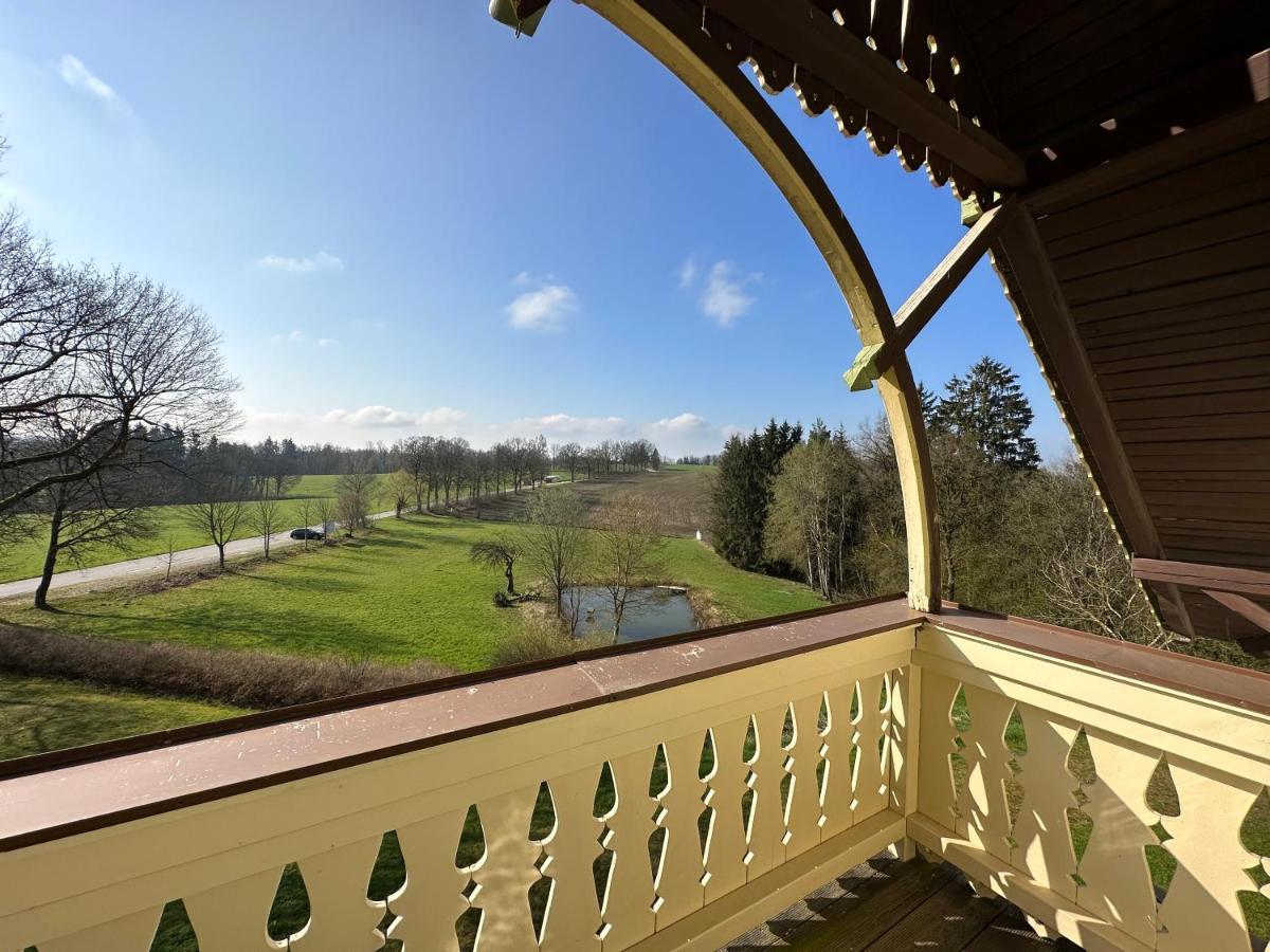 Gaestehaus Gut Frauendorf Windorf  Экстерьер фото