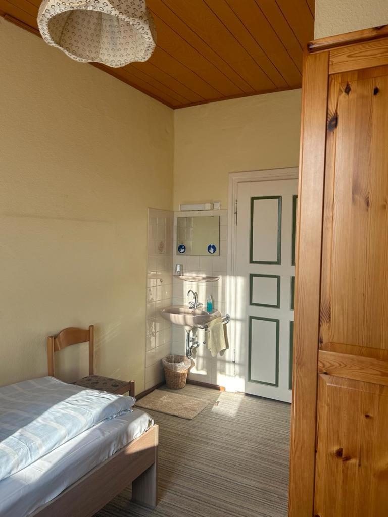 Gaestehaus Gut Frauendorf Windorf  Экстерьер фото