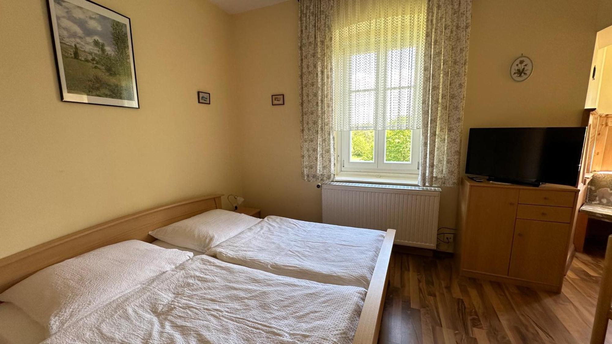 Gaestehaus Gut Frauendorf Windorf  Экстерьер фото