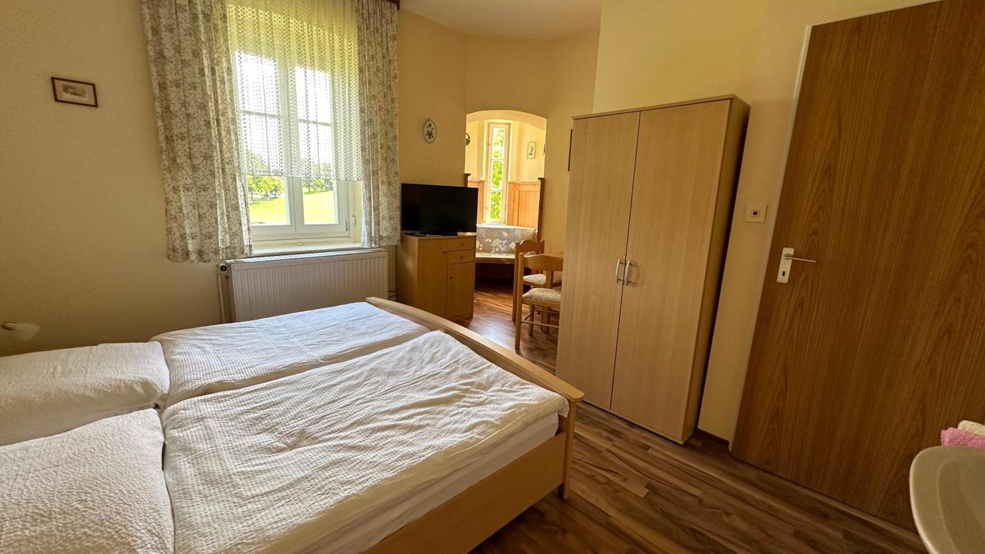 Gaestehaus Gut Frauendorf Windorf  Экстерьер фото